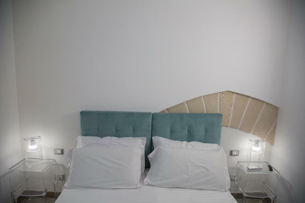 Le Suites Del Carrubo Фавиняна Екстериор снимка
